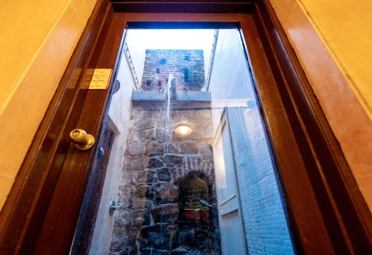 Fort Jadhavgadh -A Gadh Heritage Hotel Sasvad Екстер'єр фото